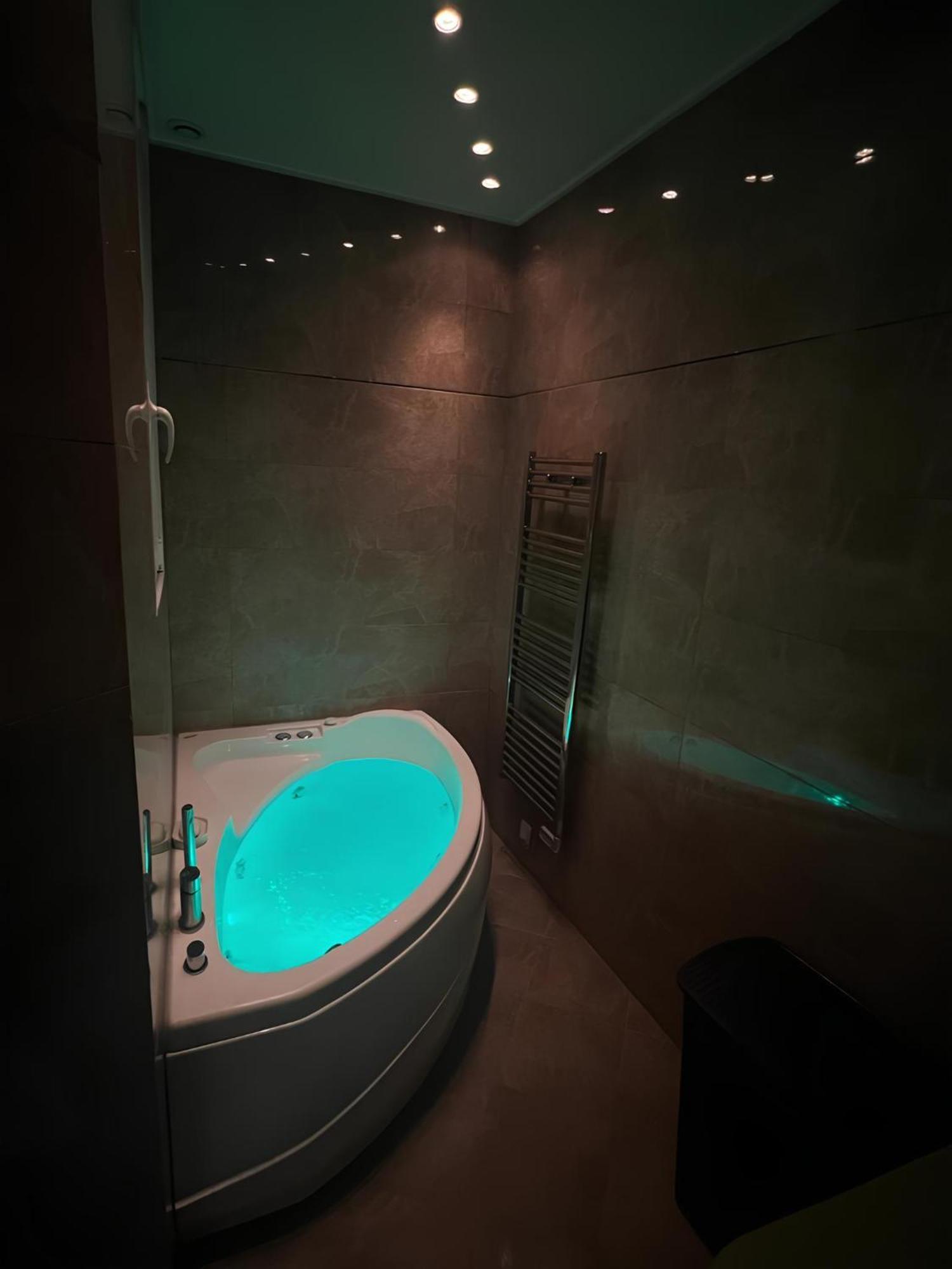 Luxury Style Appartement, Arc De Triomphe - Champs Elysees Paris Exterior photo